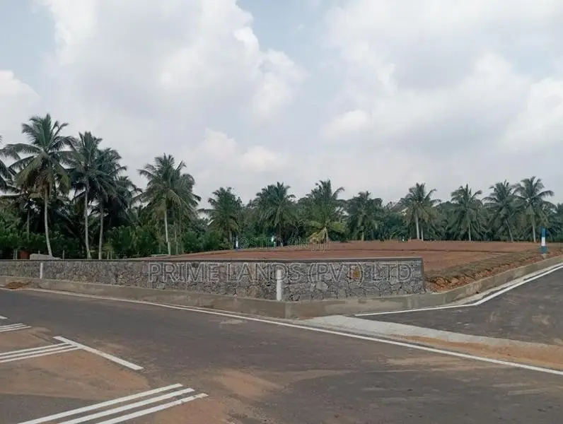 බිම් කොටස් දියගම හන්දිය
