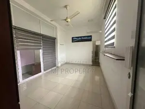 ( YR-1084 ) Valuable Upper Floor House Rent in Homagama