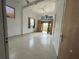 ( YR-1085) Valuable Two Storey House Rent in Homagama