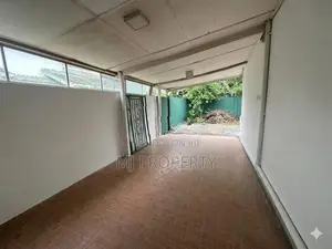 (YR-1058) Valuable Single Storey House Rent in Kottawa