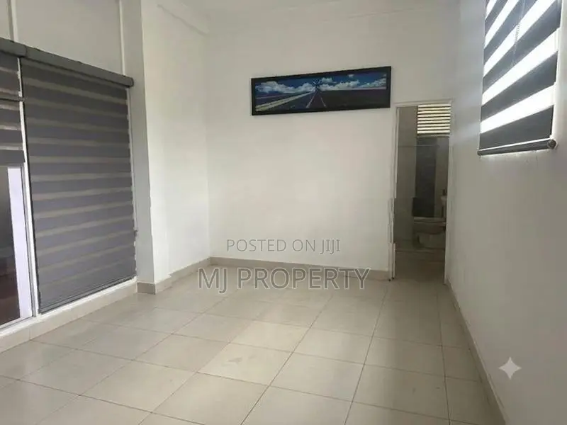 ( YR-1085) Valuable Two Storey House Rent in Homagama