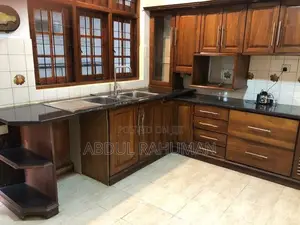 බිම්මල Nugegoda Iromi Office Space