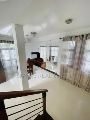 Rajagiriya Luxury Three Storey Modern House For Sale,සුඛෝපභෝගි නිවසක්