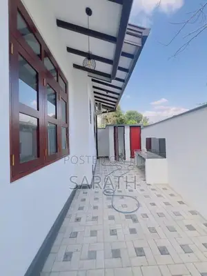 Close to Athurugiriya - Brand New House For Sale
