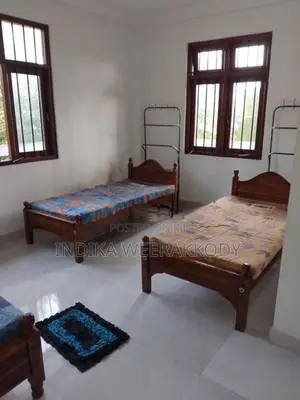 කාන්තාවන් සදහා ශෙයාරින් රූම්ස් හෝමාගම