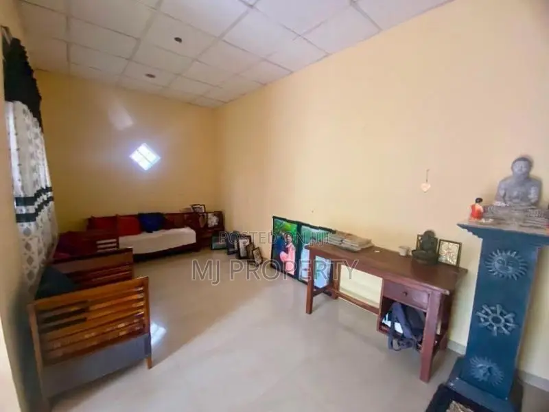 ( IS-1087) Valuable Single Storey House Sale in Homagama