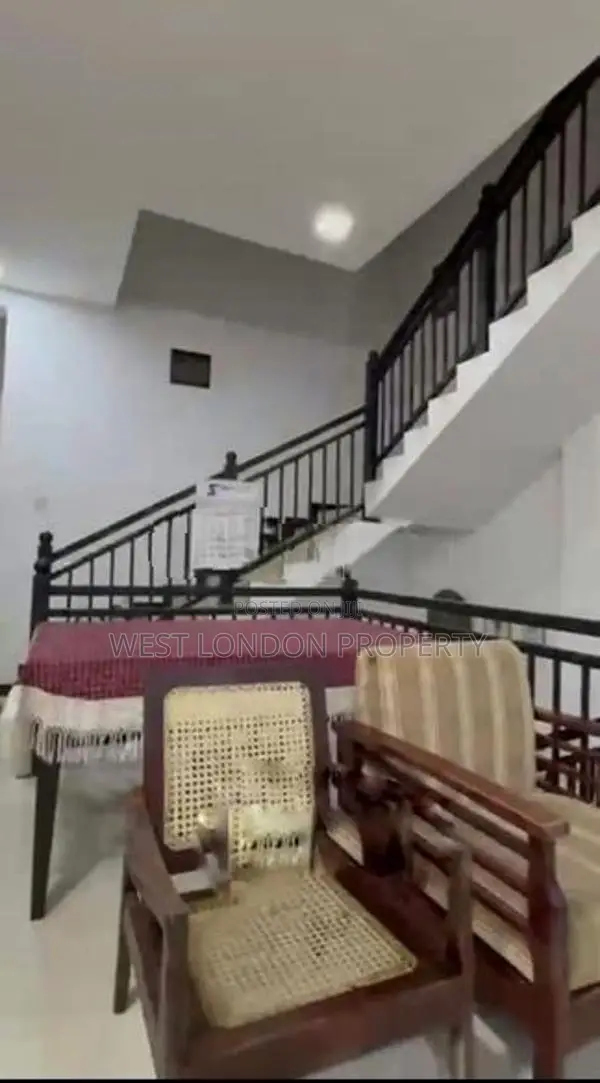 Beautiful 3-Storey House with Modern Amenities for Sale in Pannipitiya