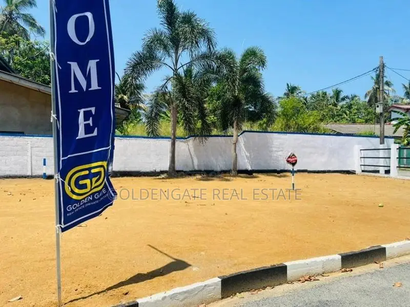 වත්තල කොලඹ මීගමුව ප්‍රධාන පාරට 1.2Km දුරින් පදිංචියට හොඳ ඉඩමක් විකිණීම