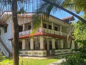Commercial cum Residential House for Sale in Negombo.