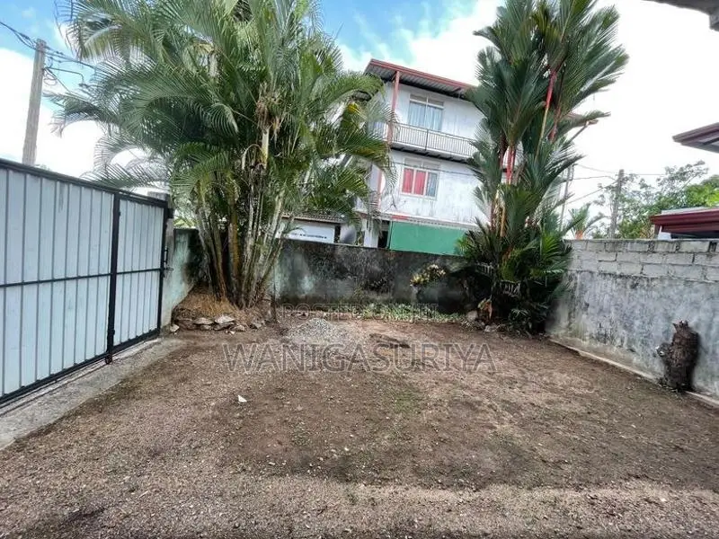 Land for sale in Maharagama