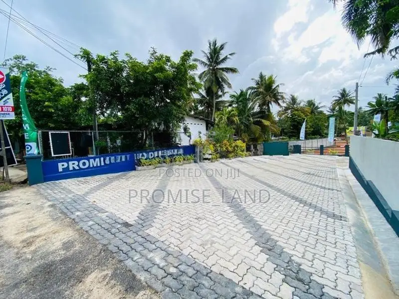 Valuable Land Plots Sale Wadduwa M20