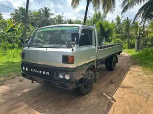 Mitsubishi Canter 1983