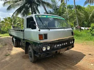 Mitsubishi Canter 1983