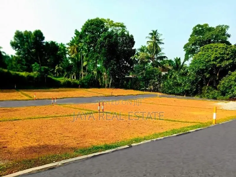 Land For Sale Near To Turtle Beach Rekawa Tangalle
