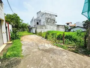 10 Perches Residential Bare Land For Sale