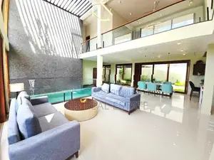 Boralesgamuwa Architecture Designed Super Luxury Three Storey House