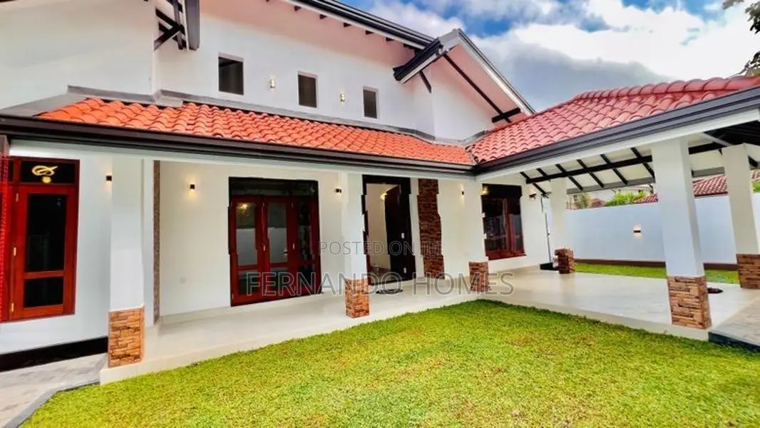 Solid New Single Storey House Sale in Negombo