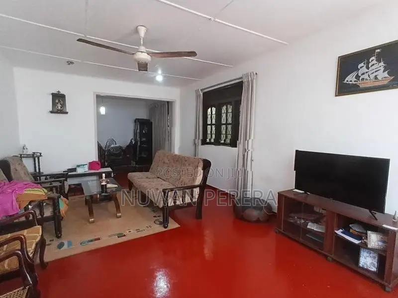 Piliyandala Batakettara in NEW CITY house for sale .