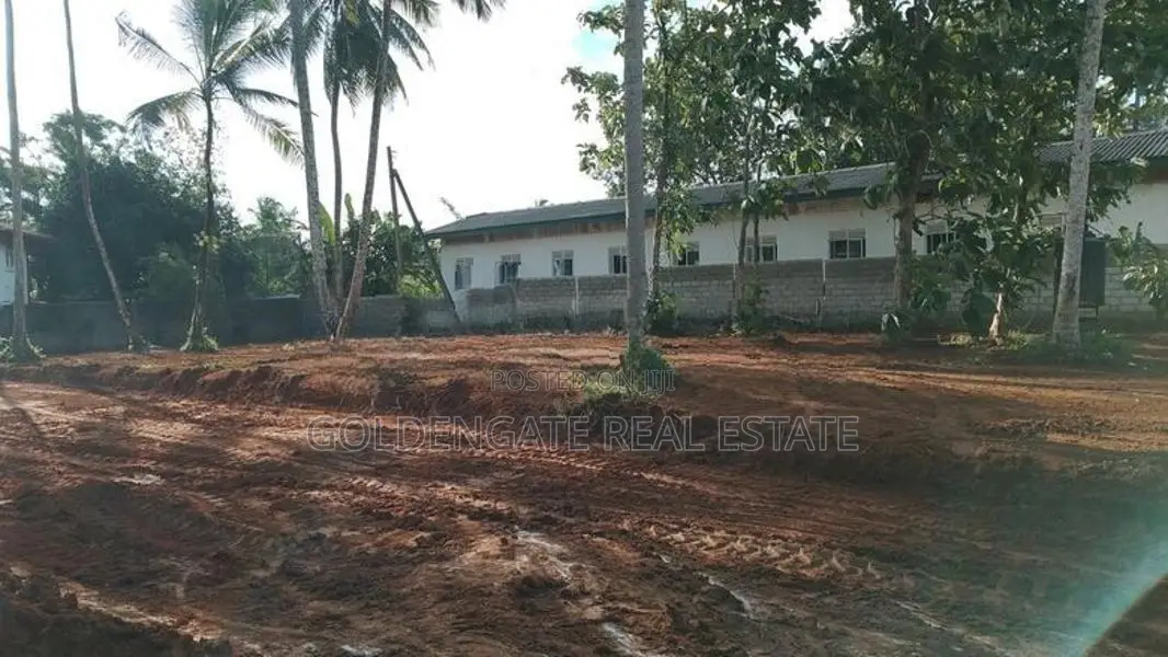 Land for Sale Near Kandy Road in Yakkala