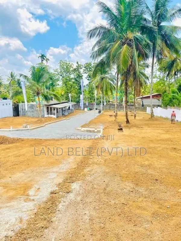 Panagoda Land Sale