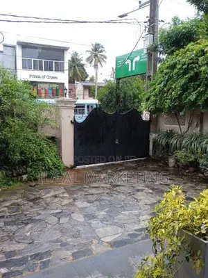 Prime House for Sale - Nugegoda, Main Road Facing (EM802)