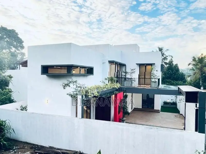Super Luxury House for Sale Kothalawala Ds3910