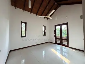 Luxury House for Sale – Ratmalana