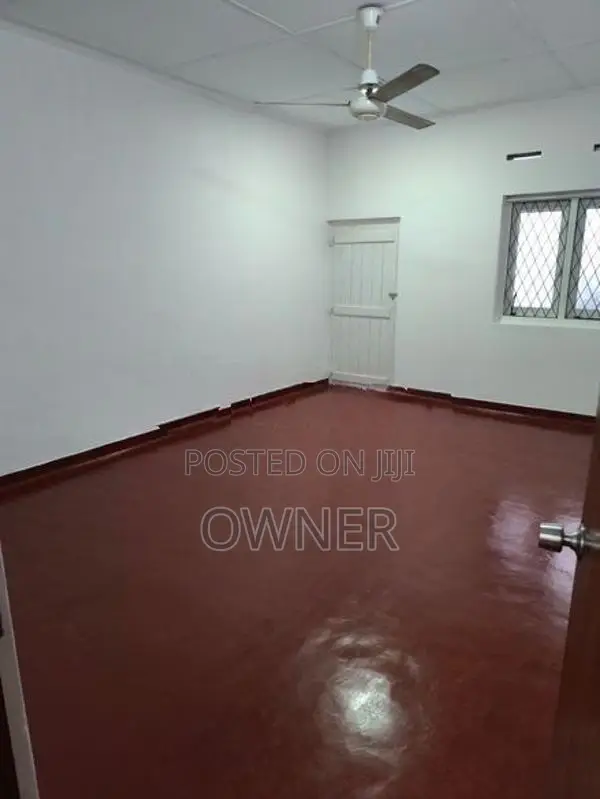 Single-Storey House for Rent in Battaramulla