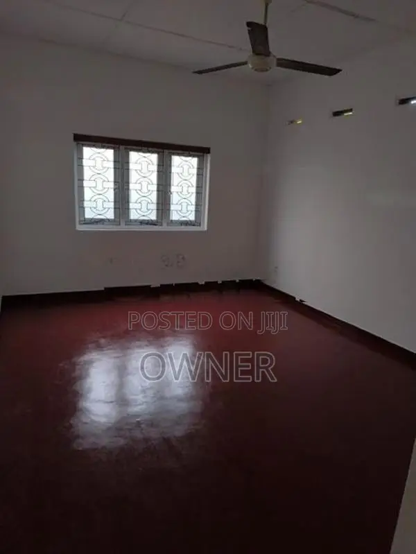 Single-Storey House for Rent in Battaramulla