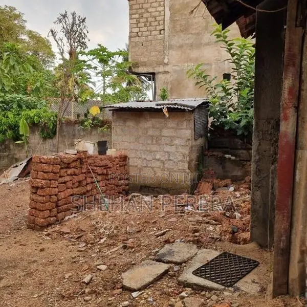 Land for Sale Makola