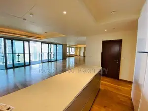 Cinnamon Life Penthouse for Sale in Colombo 02