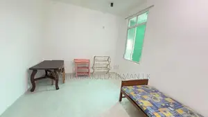 Room for Rent Battaramulla Boys Only