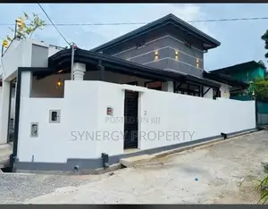 New modern House for sale athurugiriya