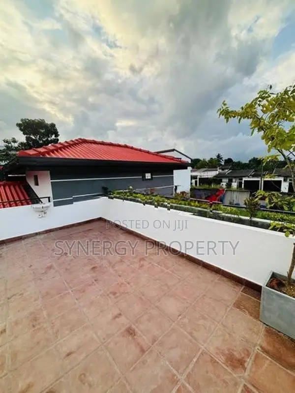 New modern House for sale athurugiriya