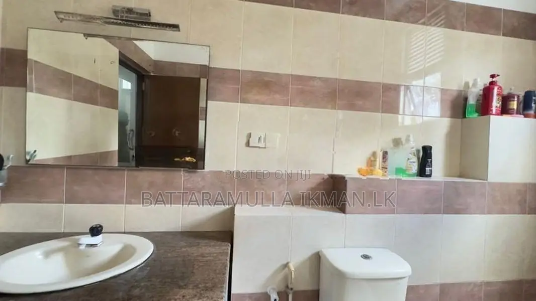 Room for Rent Battaramulla Boys Only