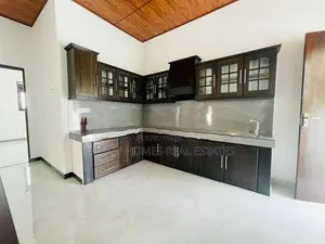 Family Home for Sale Near Kiribathgoda Town
