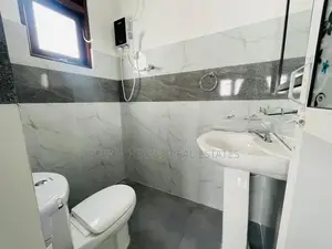 Family Home for Sale Near Kiribathgoda Town