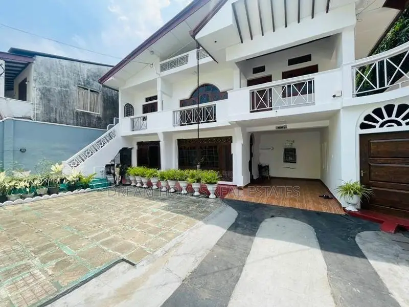 Spacious 6BR Family Home for Sale – Prime Location in Kandana