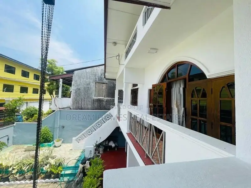 Spacious 6BR Family Home for Sale – Prime Location in Kandana