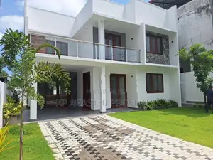 Athurugiriya Brand New House for Sale