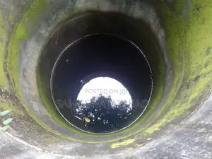 පොල් ඉඩමක් Giriulla
