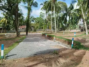 හෝමාගම බිම් කොටස් විකිණීමට