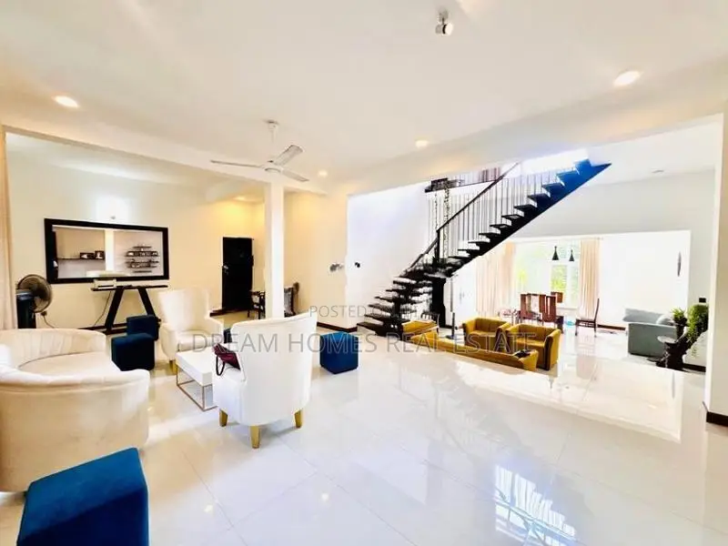 Luxury 5 Bedroom House for Sale in Thalawathugoda | 18 Perches