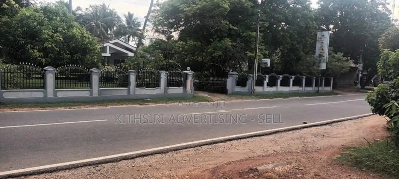 Land for Sale in Wennappuwa