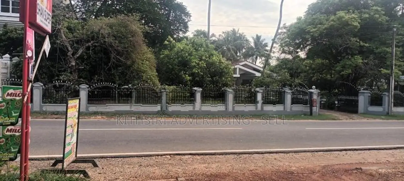Land for Sale in Wennappuwa