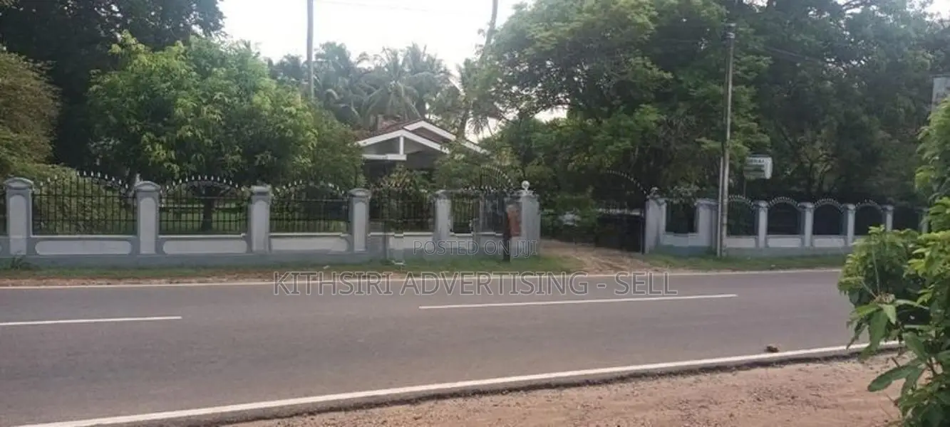 Land for Sale in Wennappuwa