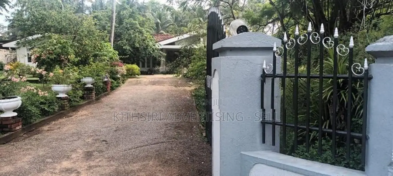 Land for Sale in Wennappuwa