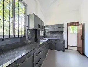 Brand New 5 Bedroom House for Sale in Pannipitiya