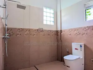Brand New 5 Bedroom House for Sale in Pannipitiya
