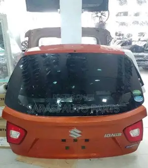 Suzuki Ignis Dicky Door